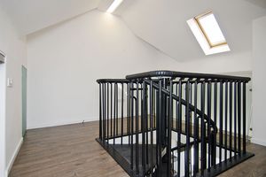 Photo 6- click for photo gallery